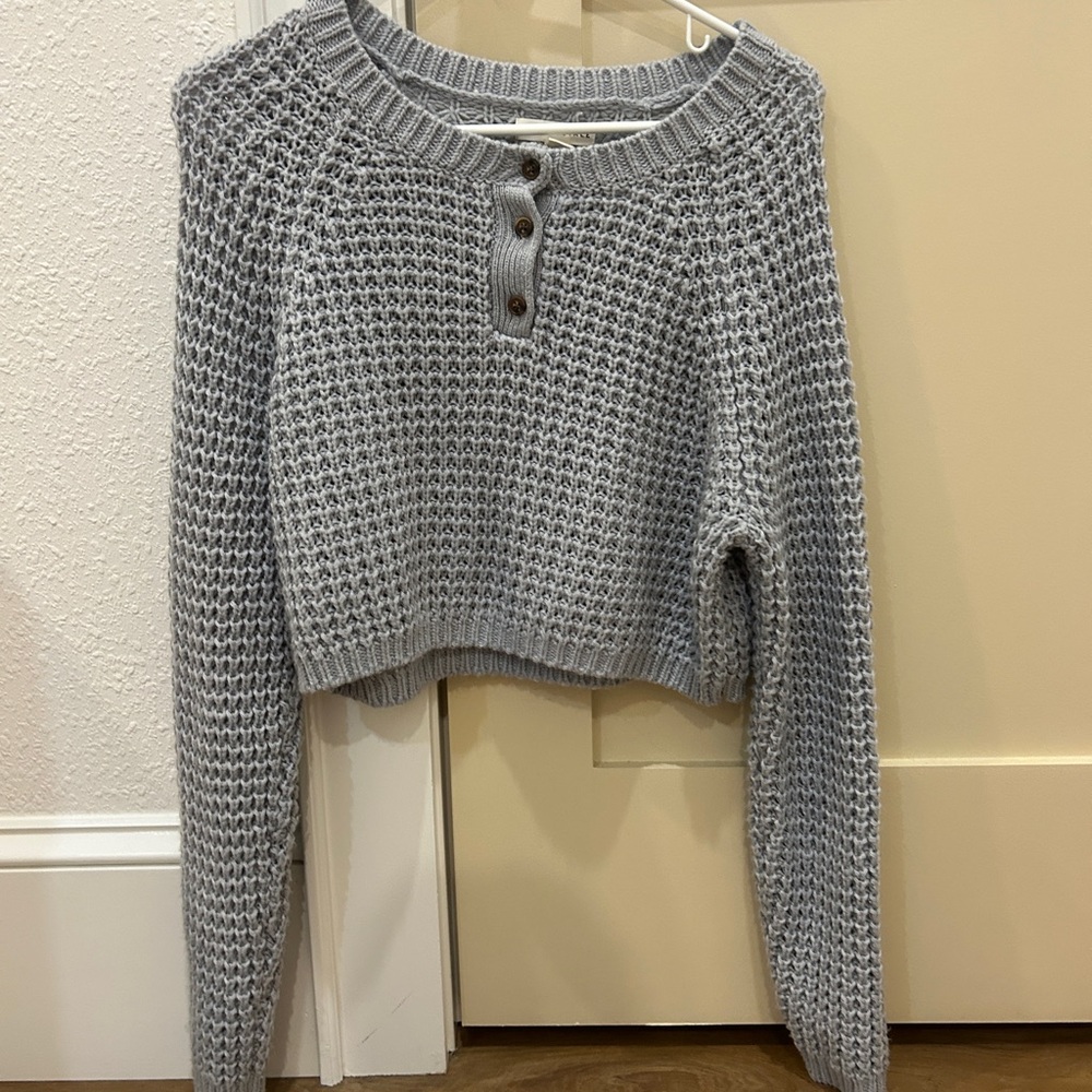 Aeropostale Heather Gray Button-Up Sweater